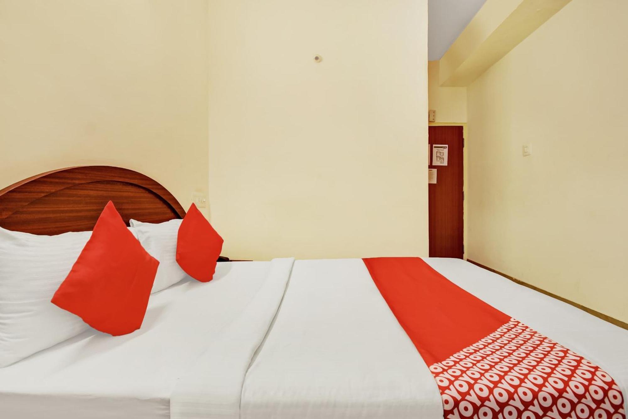 Hotel O K N Residency Yelahanka Экстерьер фото