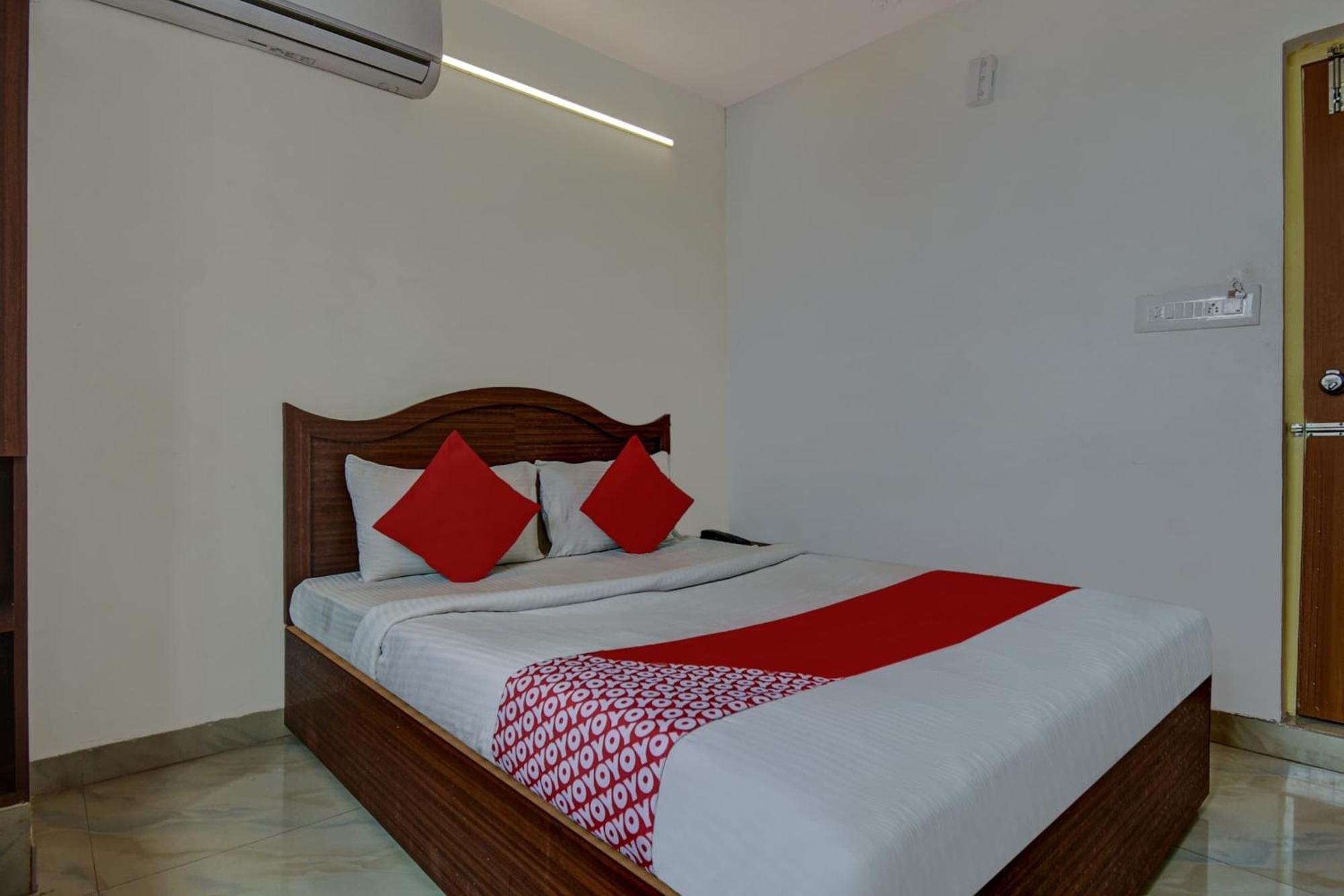 Hotel O K N Residency Yelahanka Экстерьер фото